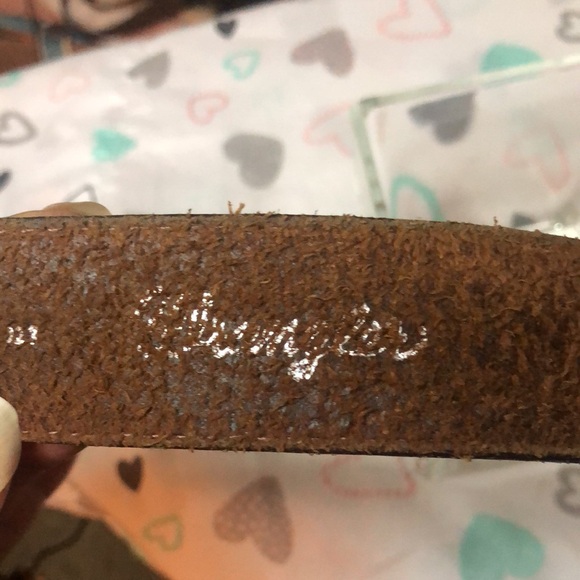 WRANGLER brown floral embossed genuine leather men’s belt. Size 34. - Picture 8 of 9